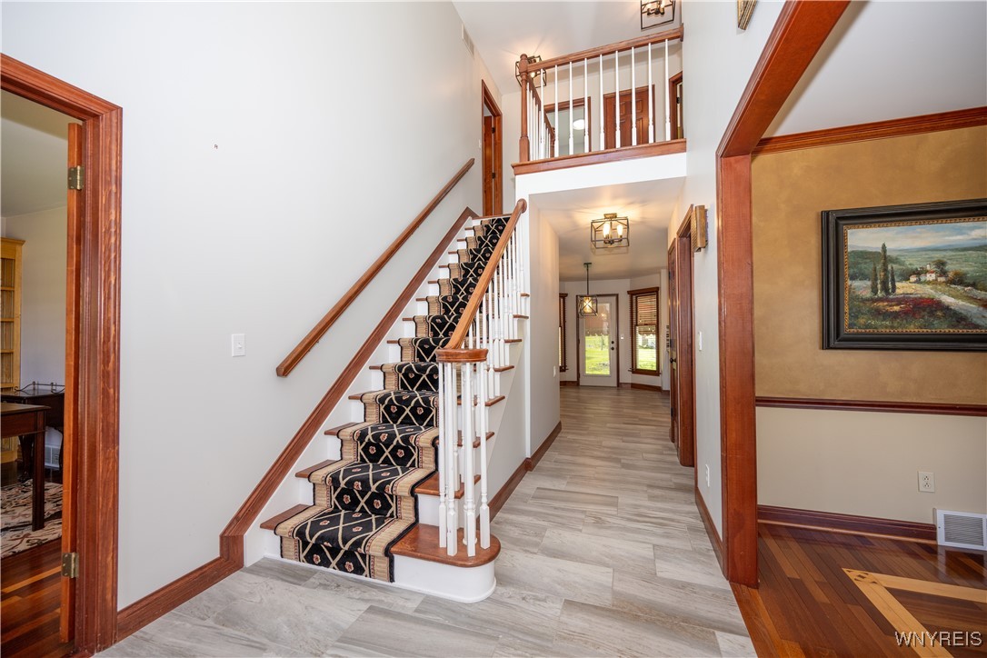 23 Redlein Drive, Lancaster, New York image 21