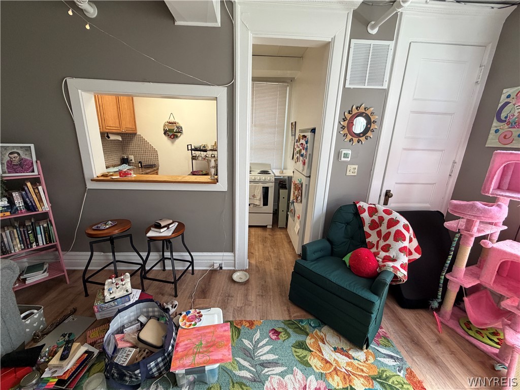 1115 Delaware Avenue 2B