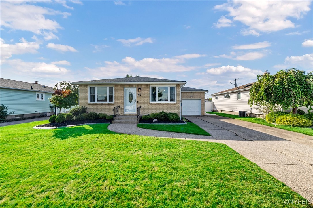 34 Helenbrook Lane, Cheektowaga, New York image 2