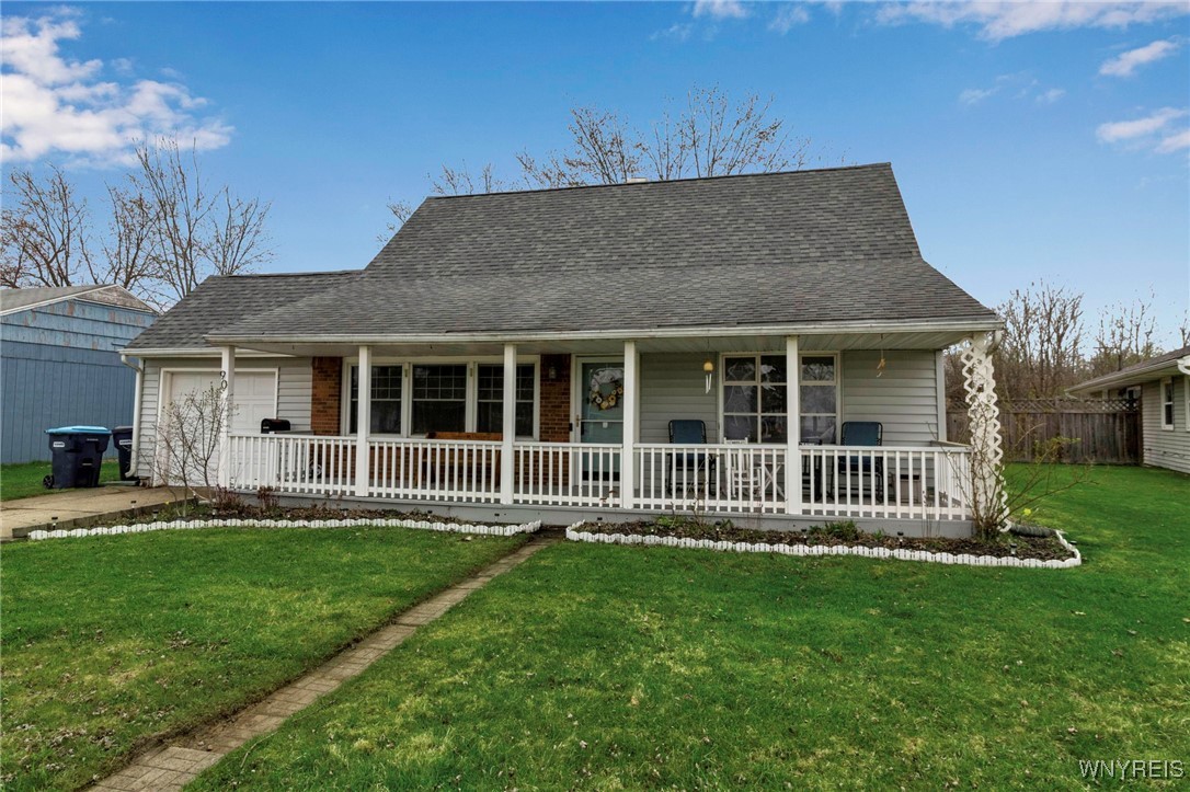 90 Schwegler Road, Grand Island, New York image 1