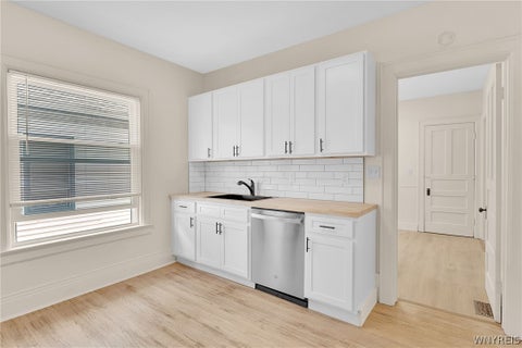 Tiny photo for 2206 Main Street #2, Buffalo, NY 14214 (MLS # B1705981)