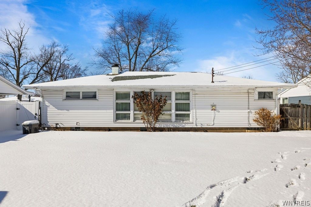 Photo of 569 Woodstock Avenue, Tonawanda, NY 14150 (MLS # B1663955)