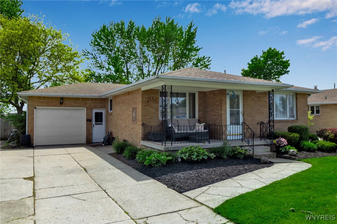 277 Claudette Court, Cheektowaga, New York image 2