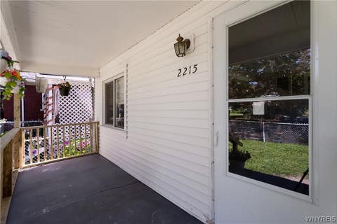 Tiny photo for 2215 Cudaback Avenue, Niagara Falls, NY 14303 (MLS # B1708385)