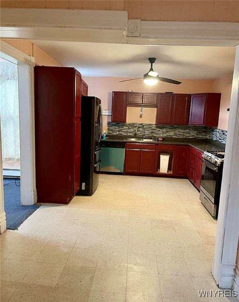 Tiny photo for 1971 Niagara Street, Buffalo, NY 14207 (MLS # B1655519)