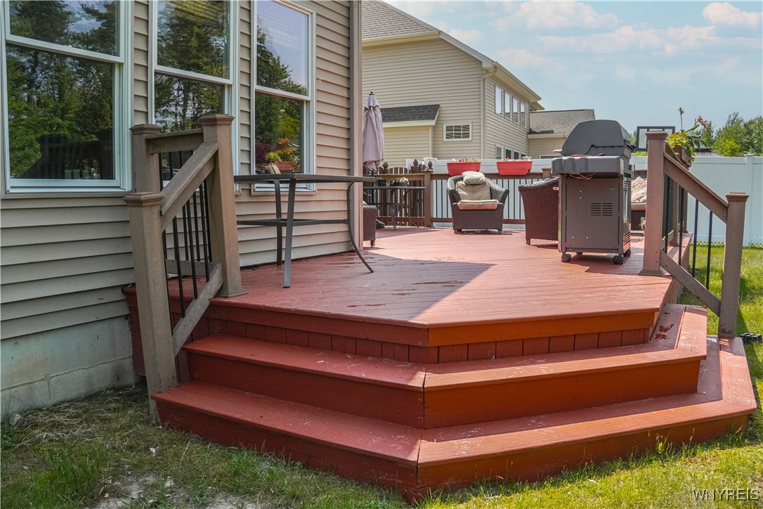 29 Worthington Lane, Lancaster, New York image 15