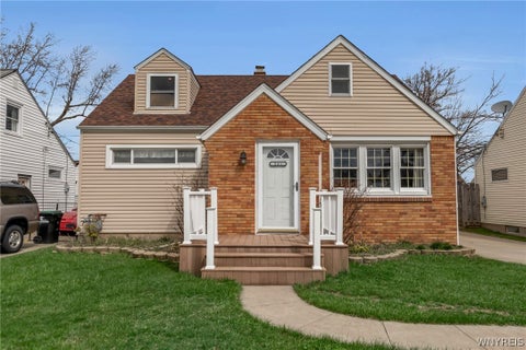 Homes For Sale - 241 Briarhurst Drive<br/> Tonawanda, NY 14150