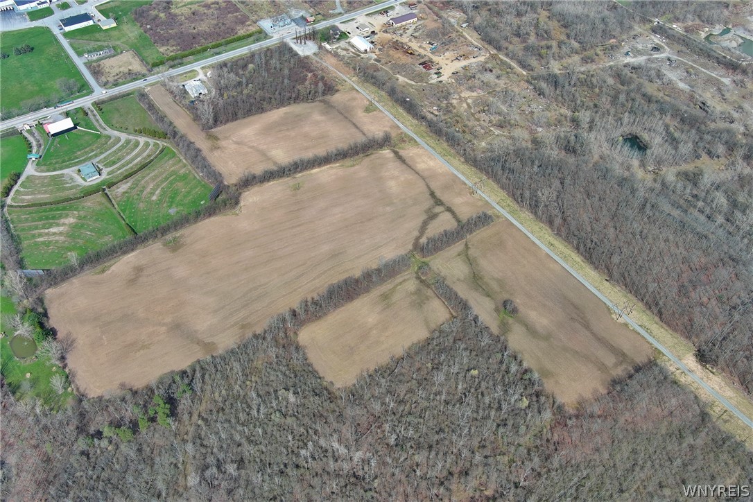 Royalton, New York 14105, United States, ,Residential,Pending,40618