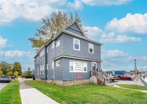 Photo of 1166 Abbott Road, Buffalo, NY 14220 (MLS # B1725072)