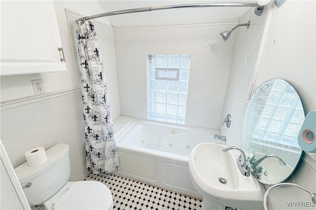 152 Philadelphia Street, Buffalo, New York image 24