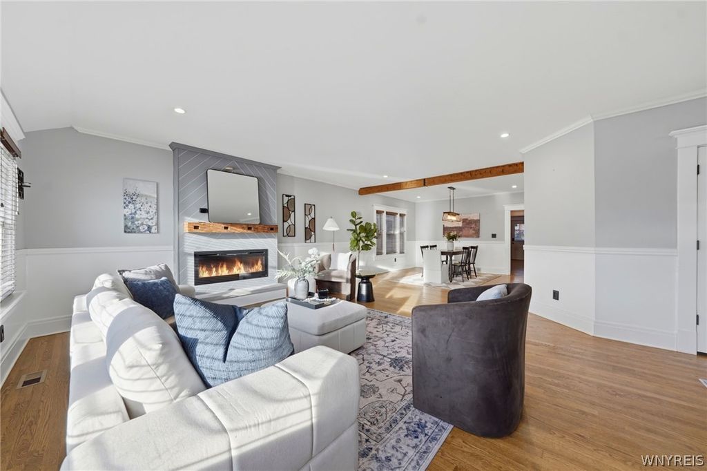 Photo of 67 Covington Road, Buffalo, NY 14216 (MLS # B1664959)