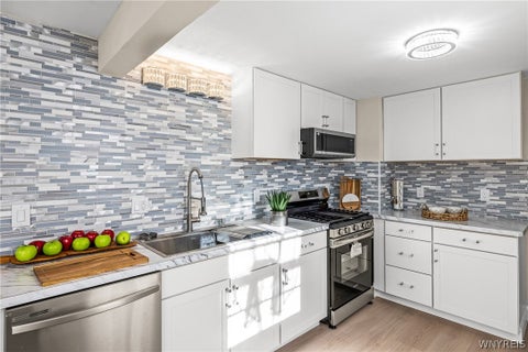 Tiny photo for 38 Riverview Place, Buffalo, NY 14210 (MLS # B1724182)