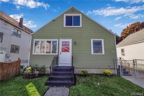 Homes For Sale - 17 Houston Street<br/> Buffalo, NY 14220