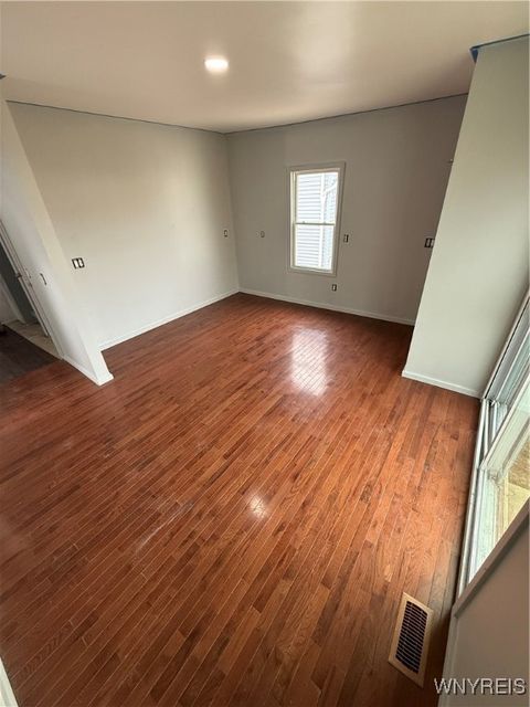 Tiny photo for 26 Amber Street, Buffalo, NY 14220 (MLS # B1655639)