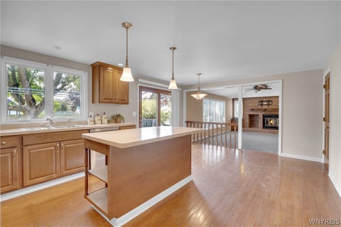 Tiny photo for 2 Greencastle Lane, Amherst, NY 14221 (MLS # B1709024)