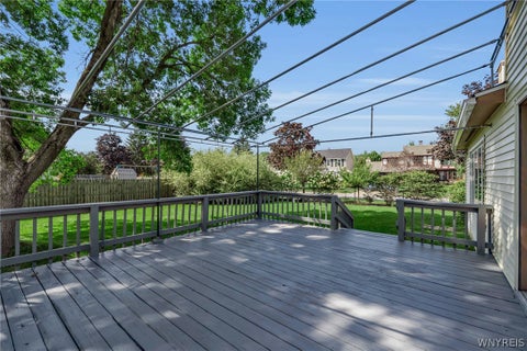 Tiny photo for 2 Greencastle Lane, Amherst, NY 14221 (MLS # B1709024)