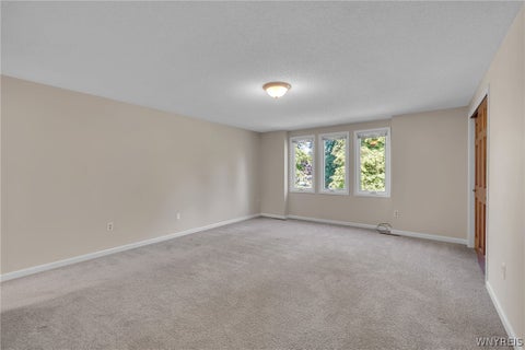 Tiny photo for 2 Greencastle Lane, Amherst, NY 14221 (MLS # B1709024)