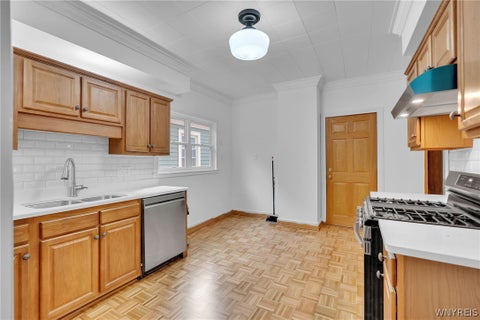 Tiny photo for 610 Ashland Avenue #2, Buffalo, NY 14222 (MLS # B1708598)