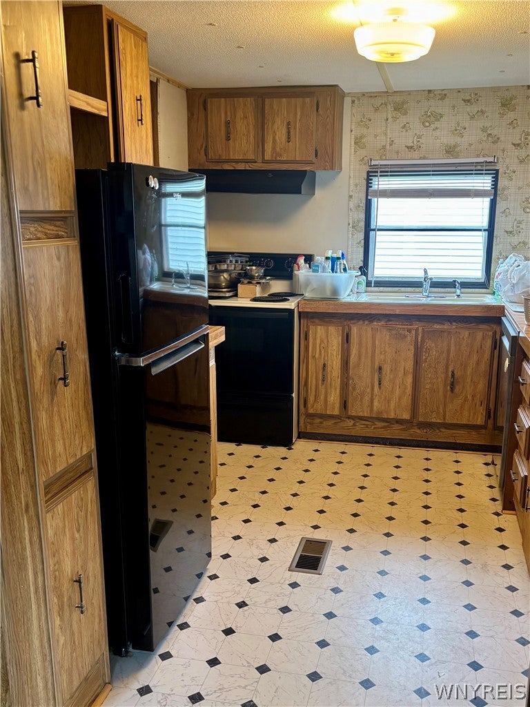 153 Golden Pond