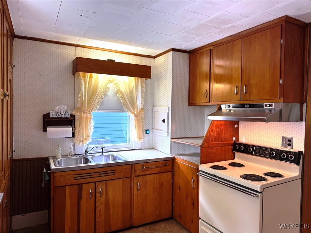 564 Linden Avenue, Aurora, New York image 8
