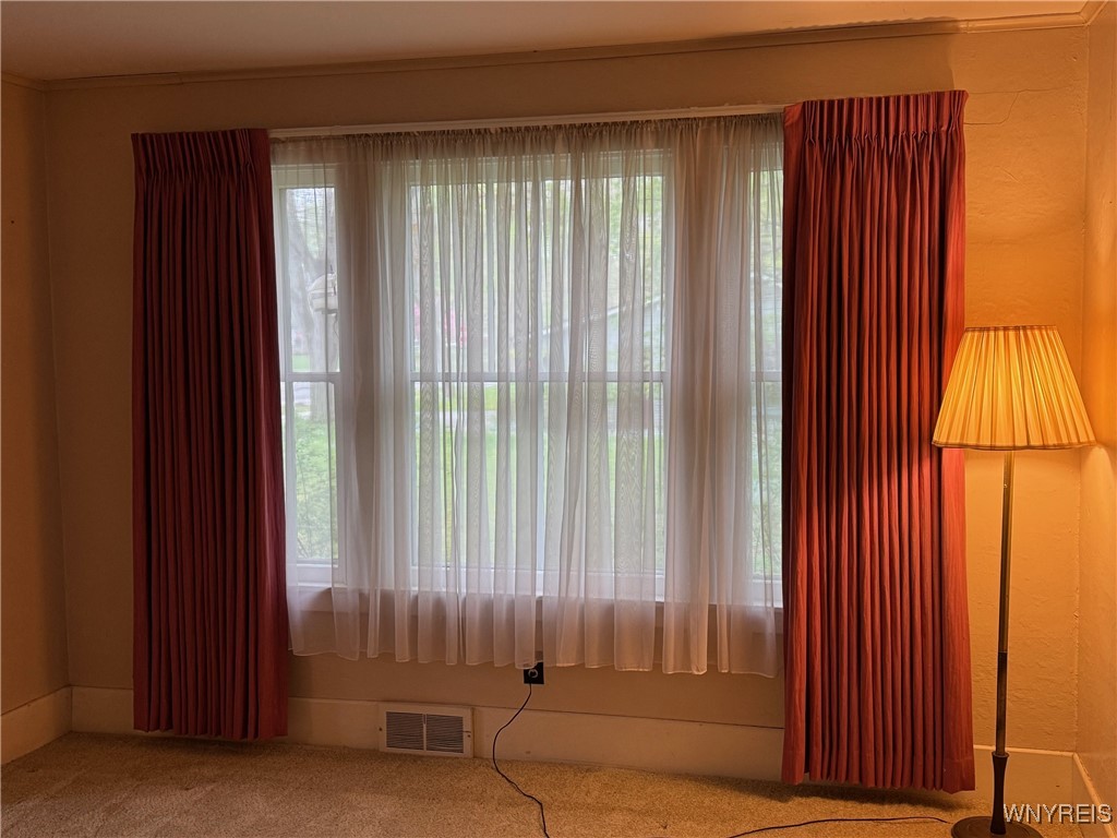 564 Linden Avenue, Aurora, New York image 12