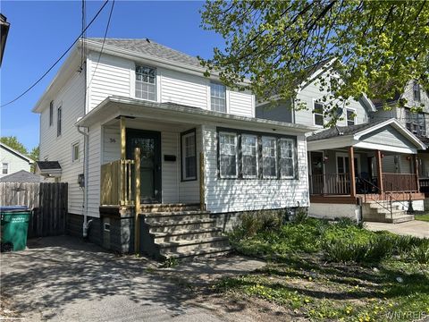 Photo of 36 Robins Street, Buffalo, NY 14220 (MLS # B1679024)