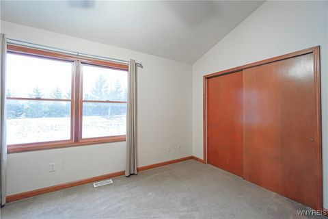 Tiny photo for 5190 Briercliff Drive, Hamburg, NY 14075 (MLS # B1652592)