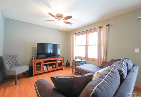 Tiny photo for 5190 Briercliff Drive, Hamburg, NY 14075 (MLS # B1652592)