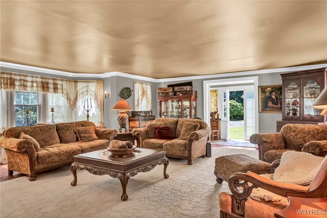 11919 Versailles Silver Crk Road, Perrysburg, New York image 24