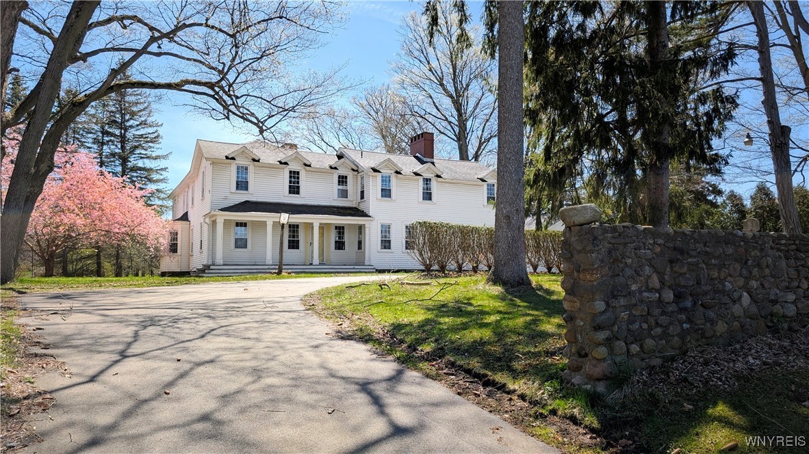 11919 Versailles Silver Crk Road, Perrysburg, New York image 1