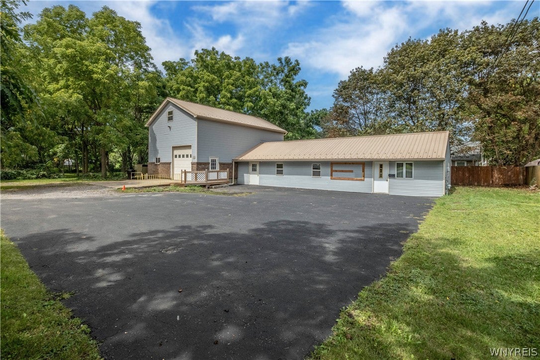 10838 Bodine Road