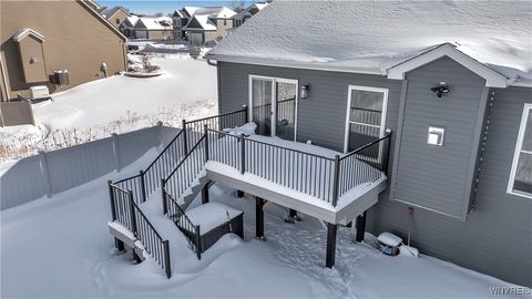 Tiny photo for 45 Hidden Meadow Crossing, Lancaster, NY 14086 (MLS # B1660770)