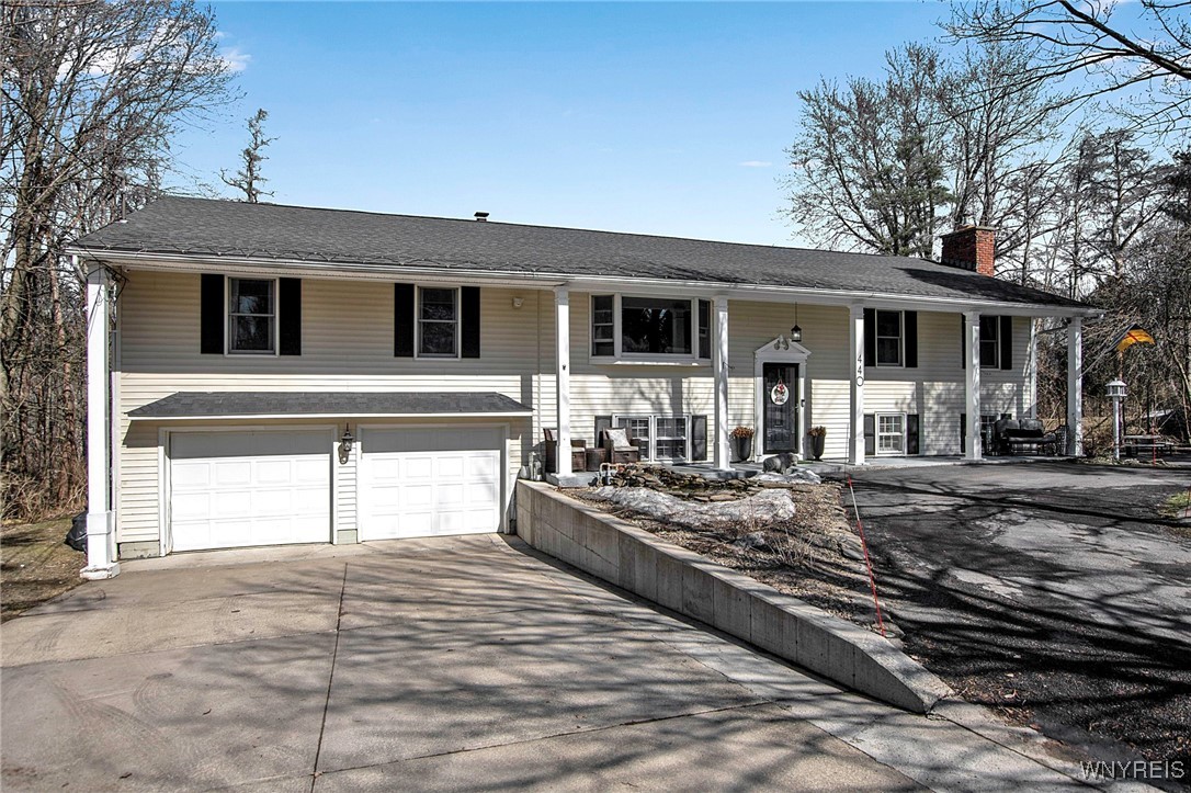 440 Falls Road, Aurora, New York image 2
