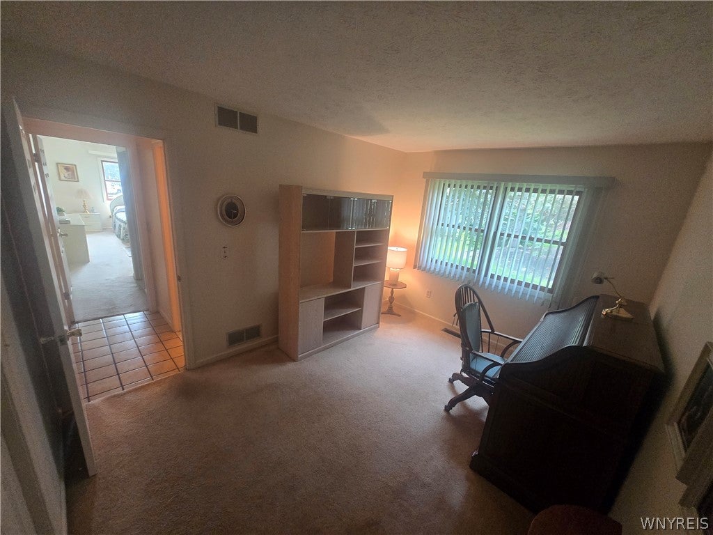 8 Thomasville Drive