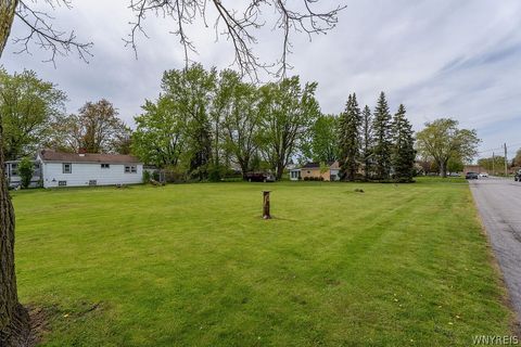 Photo of 846 Wehrle Drive, Amherst, NY 14221 (MLS # B1681724)