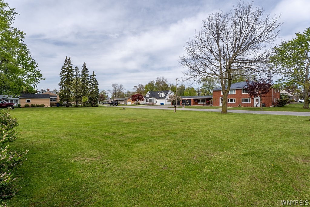 846 Wehrle Drive