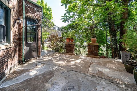 Tiny photo for 800 W Ferry Street #1C, Buffalo, NY 14222 (MLS # B1694732)