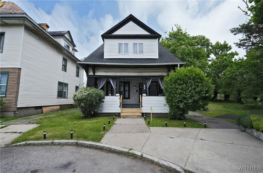 392 Humboldt Parkway, Buffalo, New York image 2