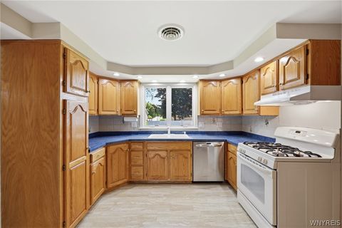 Tiny photo for 27 Honorine Drive, Cheektowaga, NY 14043 (MLS # B1648063)
