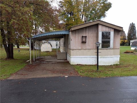 Manufactured Home in Franklinville NY 7930 Route 16 Lot 8.jpg