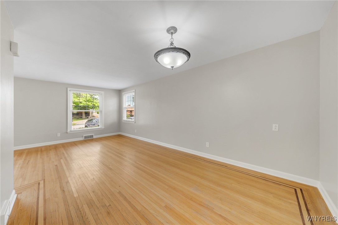 13 Winterwood Court, Tonawanda, New York image 8