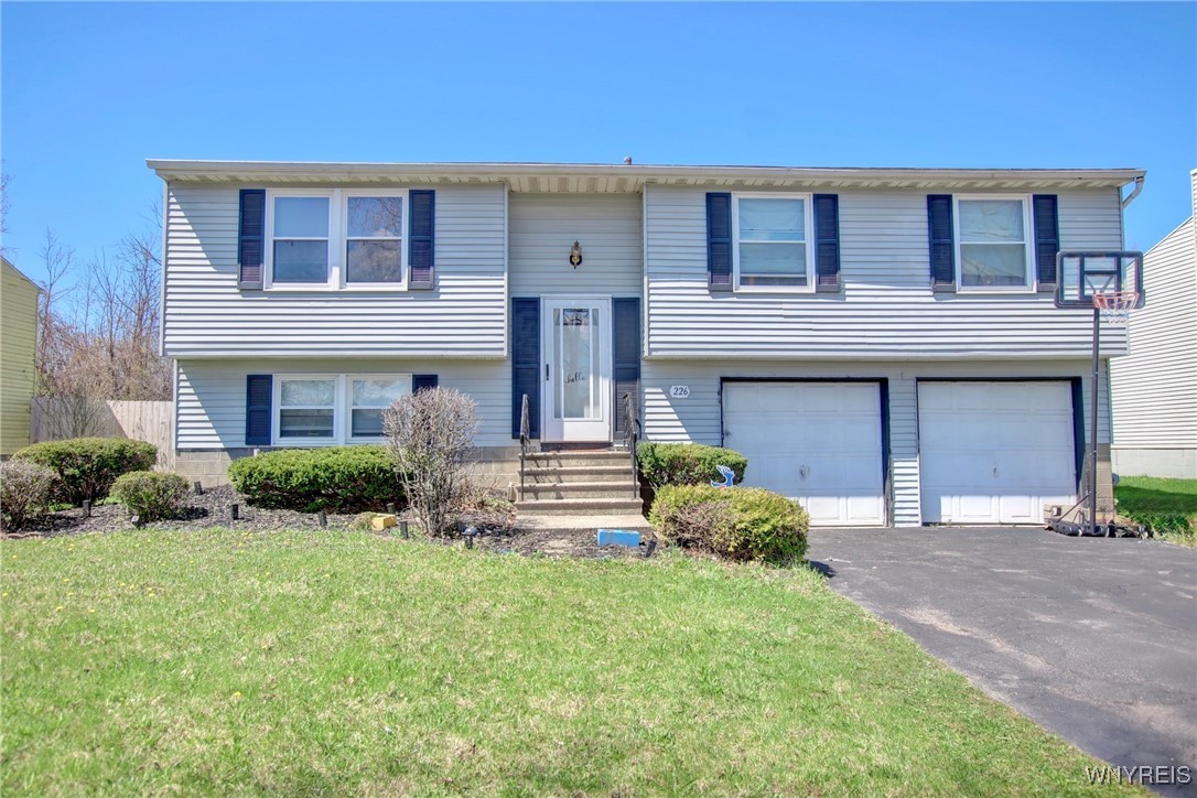 226 Oakhill Drive, Hamburg, New York image 41