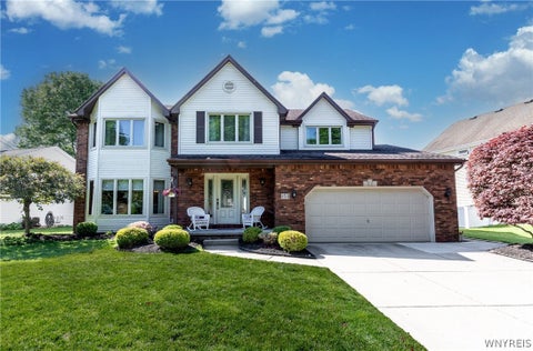 Photo of 153 Londonderry Lane, Amherst, NY 14068 (MLS # B1683114)