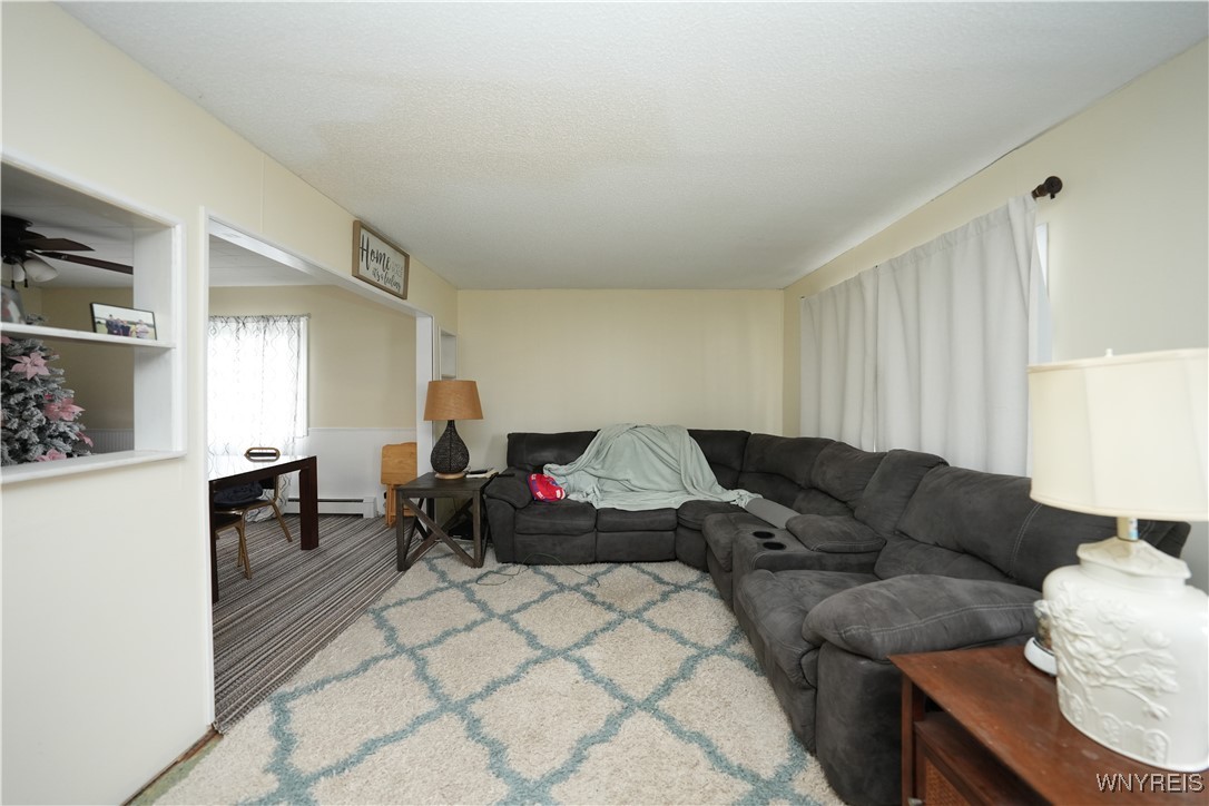 46 Glidden Street, Cheektowaga, New York image 3