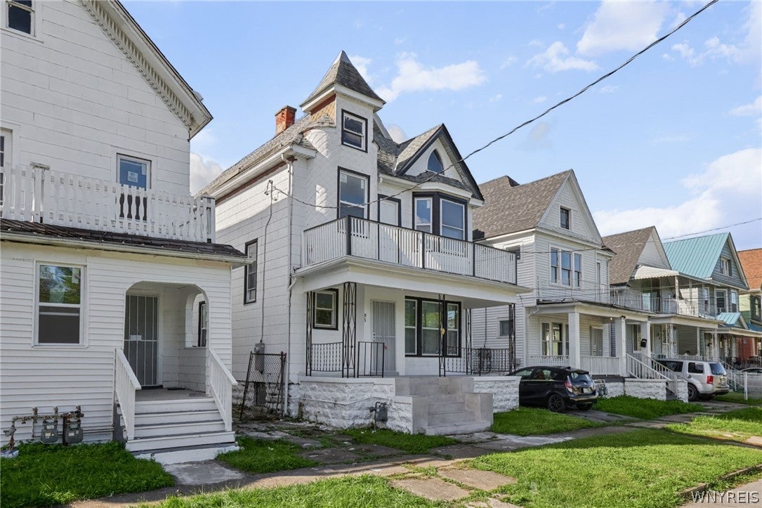93 Landon Street