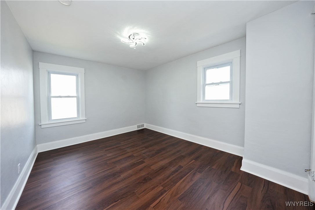 562 E Thompson Street, North Tonawanda, New York image 11