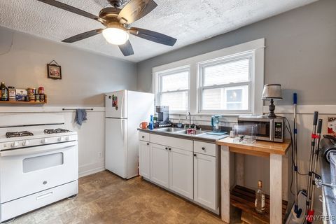 Tiny photo for 79 Lincoln Boulevard, Tonawanda, NY 14217 (MLS # B1655395)