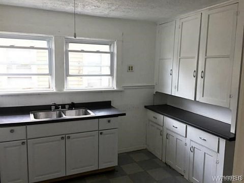 Tiny photo for 79 Lincoln Boulevard, Tonawanda, NY 14217 (MLS # B1655395)