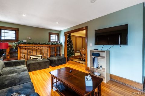 Tiny photo for 79 Lincoln Boulevard, Tonawanda, NY 14217 (MLS # B1655395)