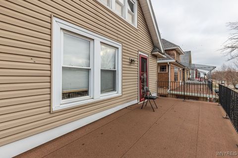 Tiny photo for 79 Lincoln Boulevard, Tonawanda, NY 14217 (MLS # B1655395)